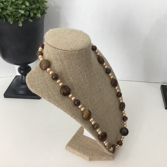 Brown Gemstone & Faux Pearl Necklace - Picture 4 of 6